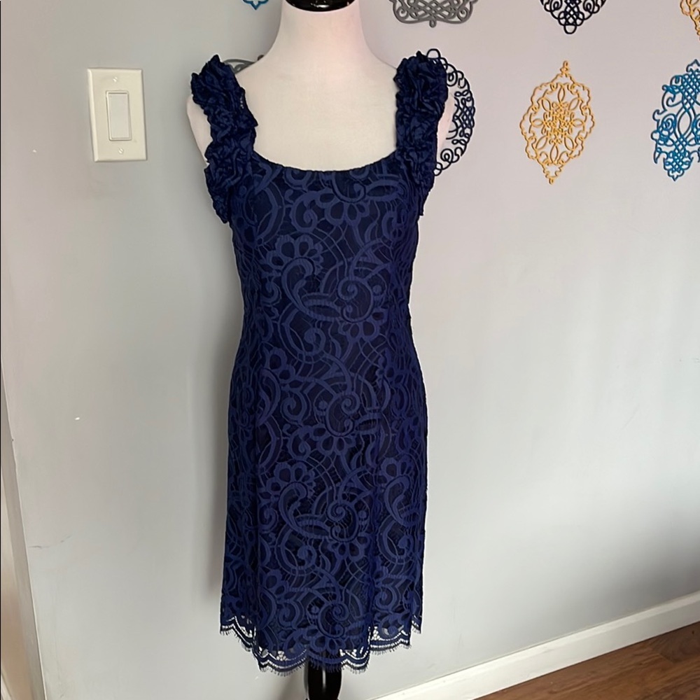 Lilly Pulitzer Mara Navy lace dress size 4